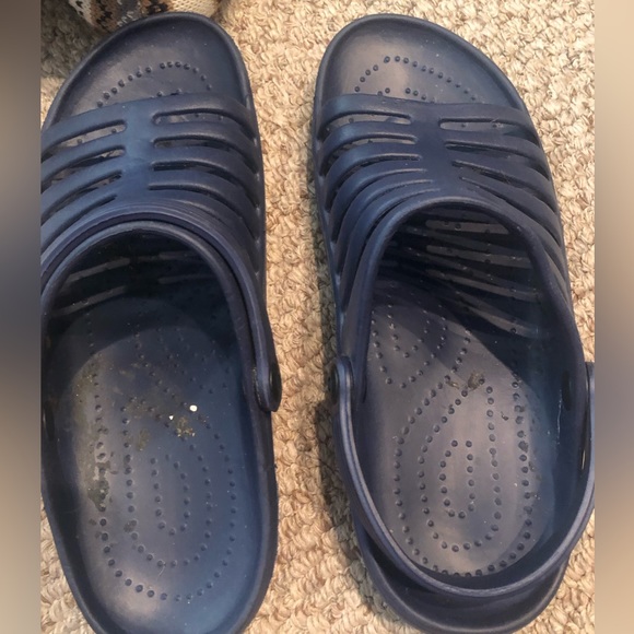 Croc like slides 1 blue sz 10 1 white sz 8 slippers sz large used - Picture 3 of 10